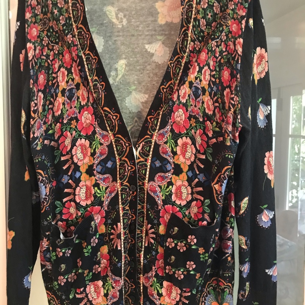 Johnny Was cardigan in excellent condition..classic look.. very elegant.